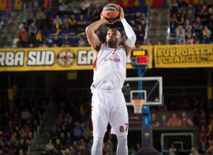 alex-tyus-galatasaray-odeabank-istanbul-eb16