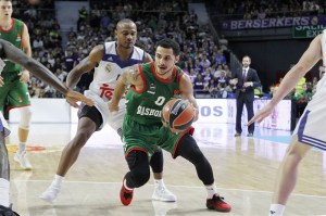 shane-larkin-baskonia-vitoria-gasteiz-eb16