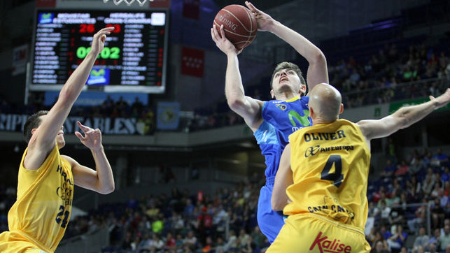 desventaja-Foto-Herbalife-Gran-Canaria_EDIIMA20150524_0537_17